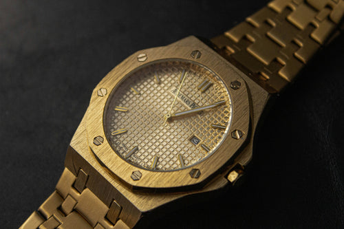 Audemars Piguet Royal Oak Yellow Gold – Luxury Automatic Watch